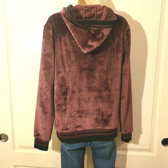 INC fuzzy sweatshirt - Picture 2 of 5